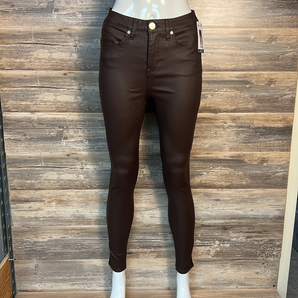 Seven7 Woman's Coated Skinny Jeans Faux Leather in Espresso NWT